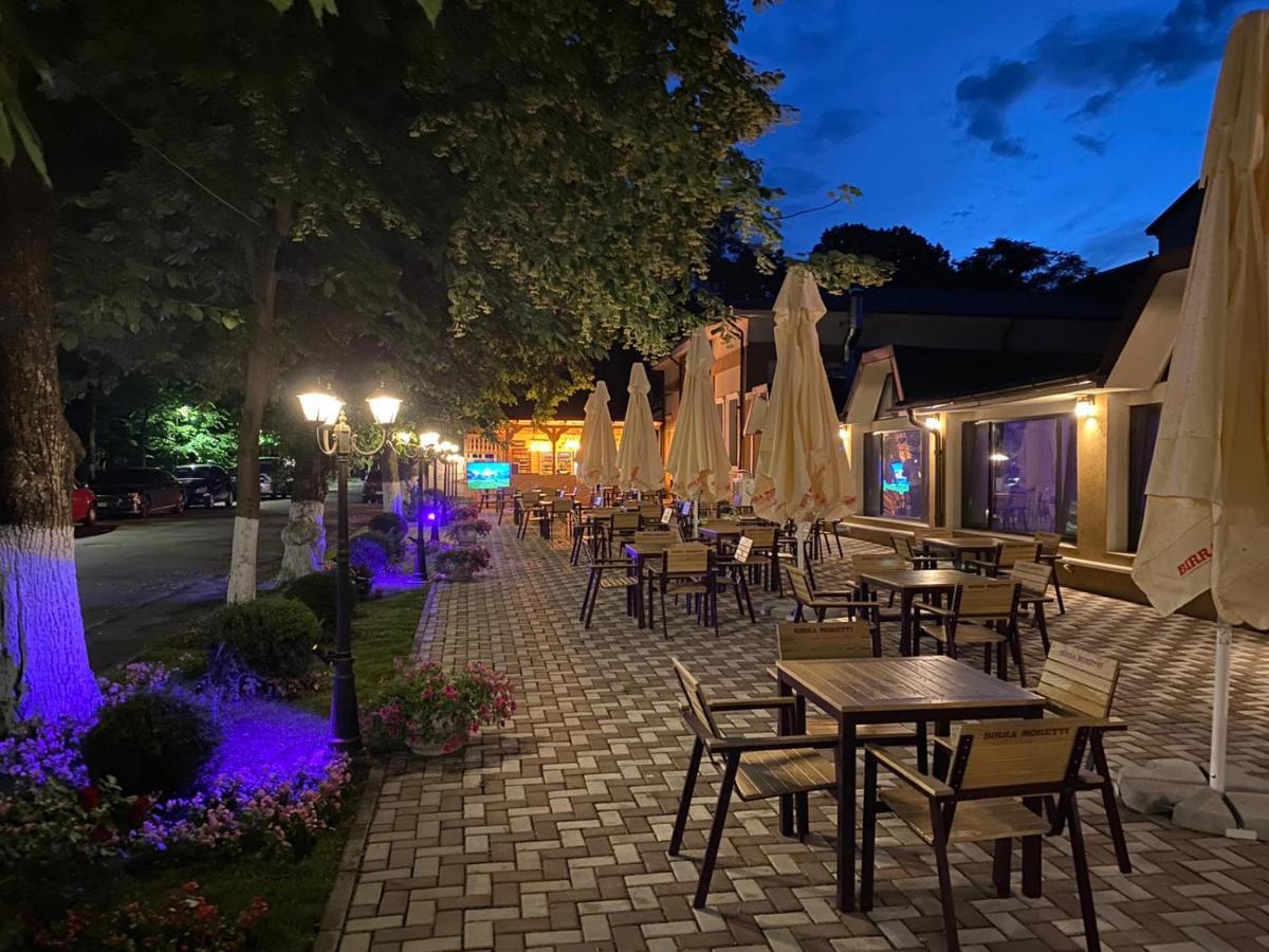 Hotel Mara Brăila Exterior foto